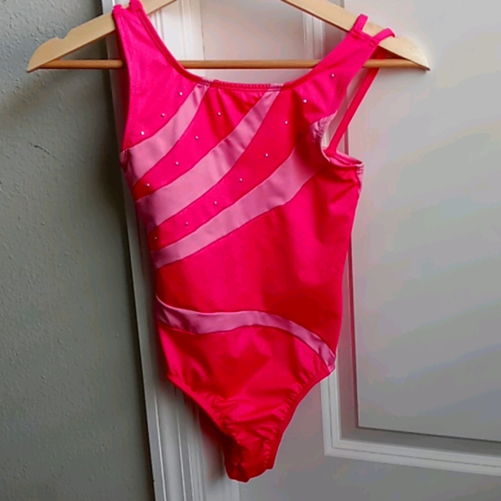 Girls gymnastics leotard